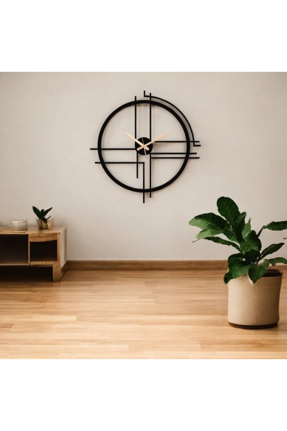 Metal Duvar Saati – Sanatsal Minimalist Tasarım, Yüksek Kalite, Q