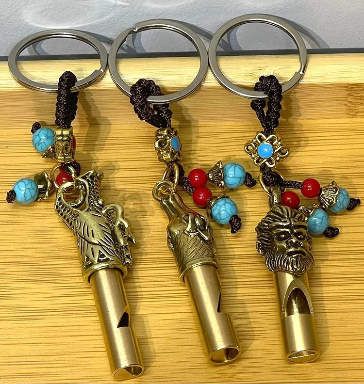 Metal Figürlü Düdük Anahtarlık Alk4461 – 11 Cm Şık ve Dayanıklı Anahtarlık Fiyatı, Yorumları ve Özellikleri