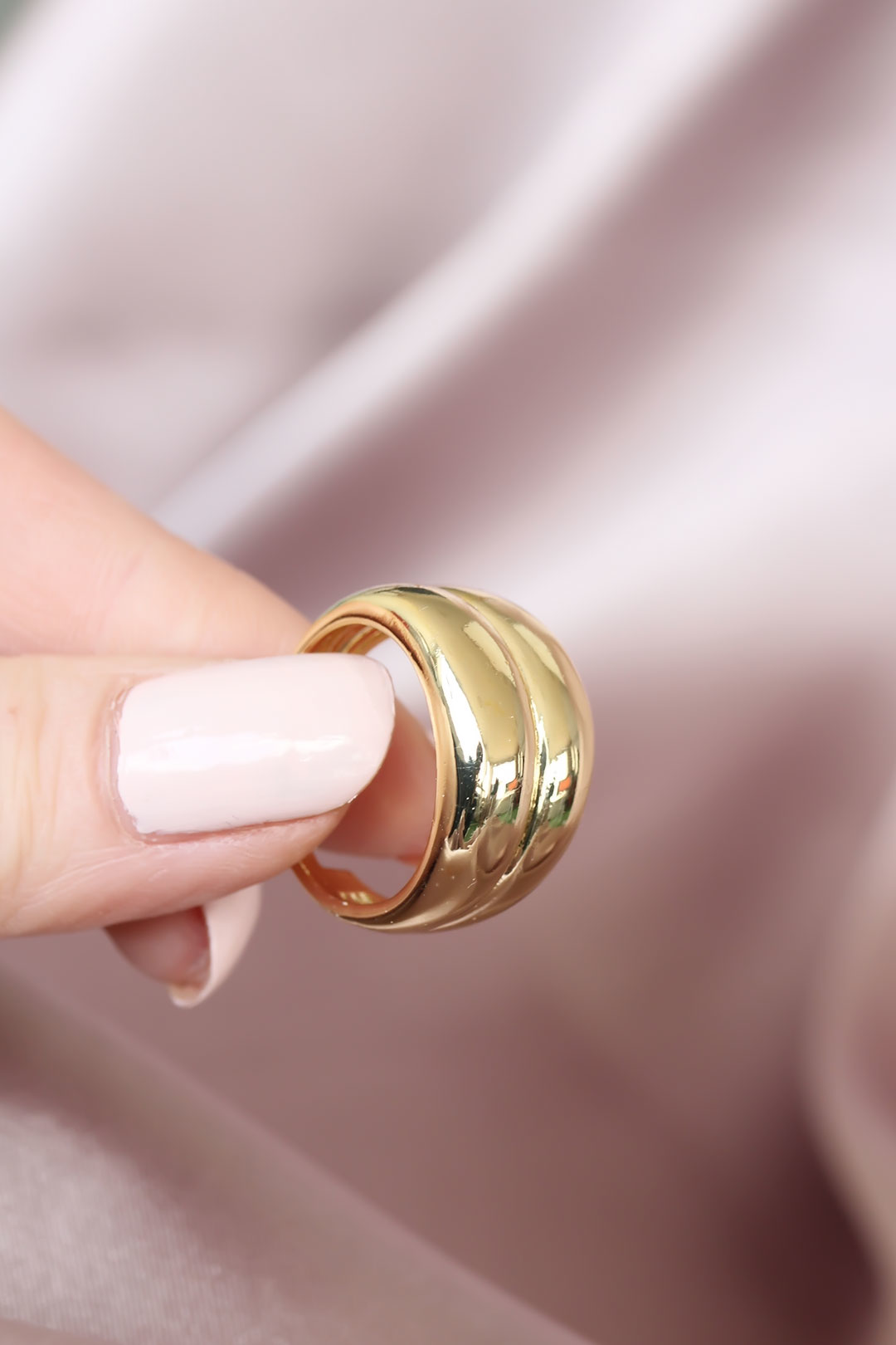 Metal  Gold Renk Ayarlamalı Kadın Yüzük