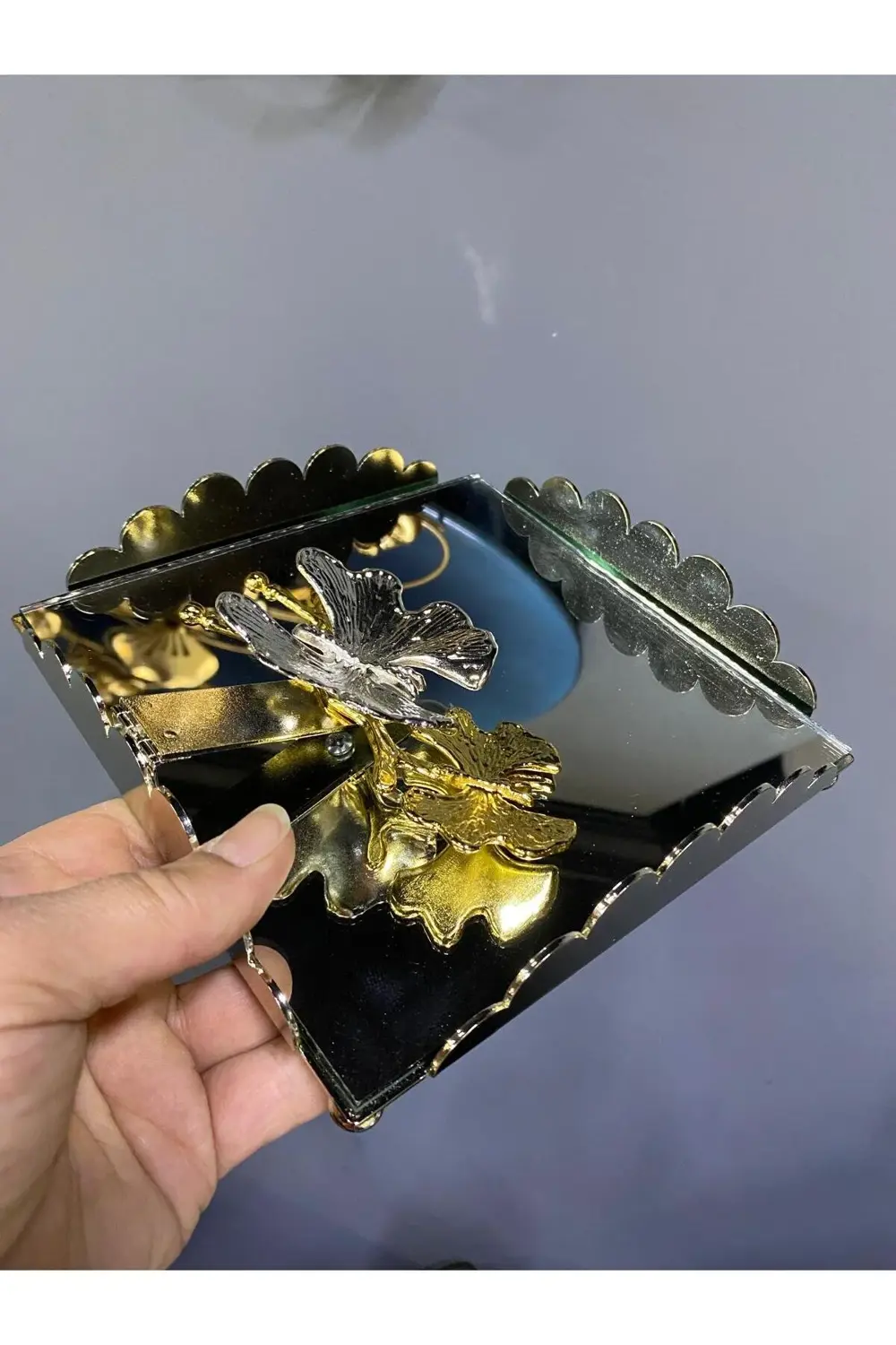 Metal Kelebekli Aynalı Gümüş Peçetelik