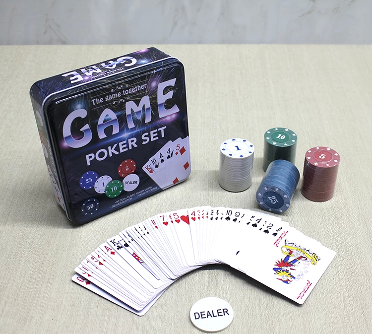 Metal Kutulu 80 Chip Ve 1 Adet İskambil Kağit Setine Sahip Poker Metal Kutulu 80 Chip Ve 1 Adet İskambil Kağit Setine Sahip Poker