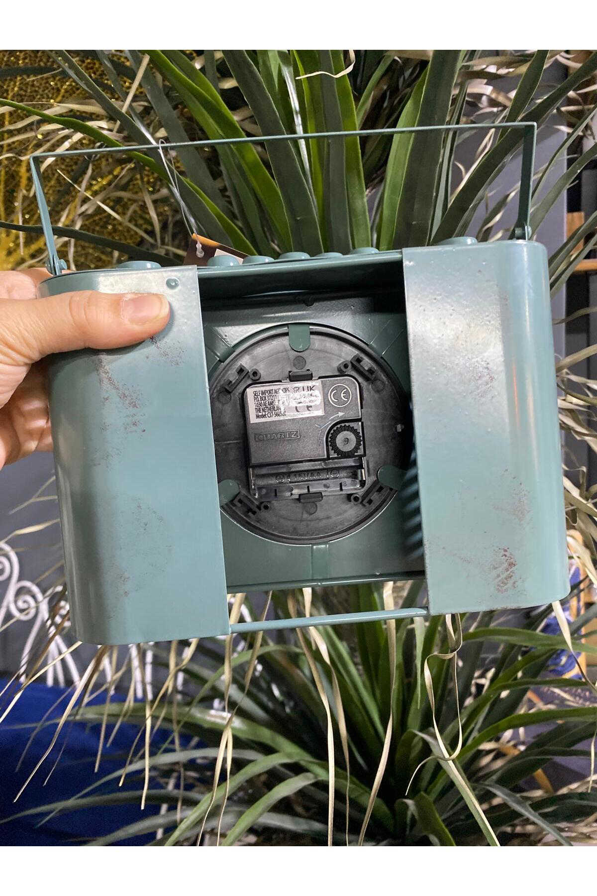 Elif Aksesuar Metal Retro Radıo Masa Saati