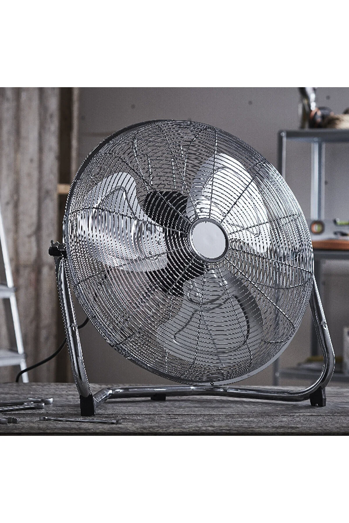 Metal Yer Ve Sanayi Tipi Vantilatör 110w