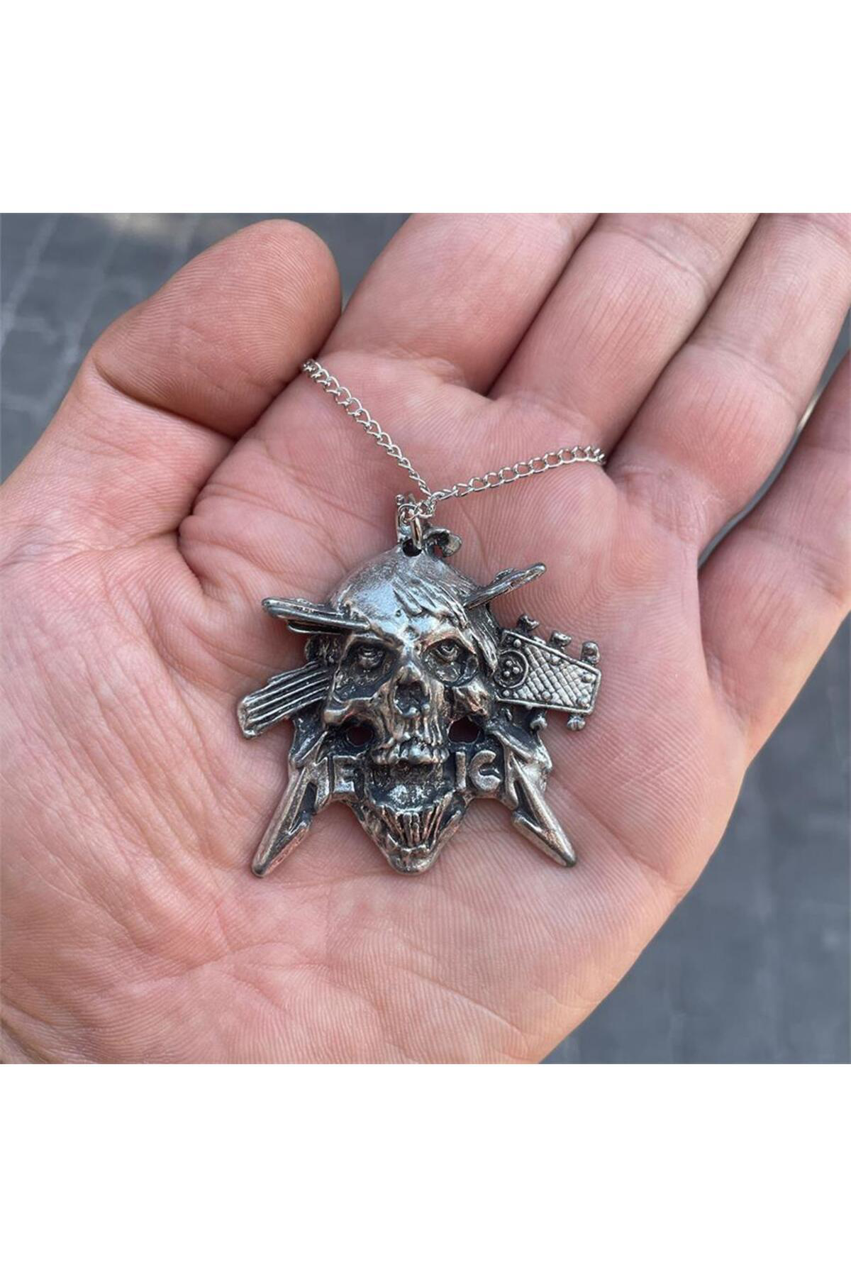 Metalica Guitarhead Skull Zincirli Kolye