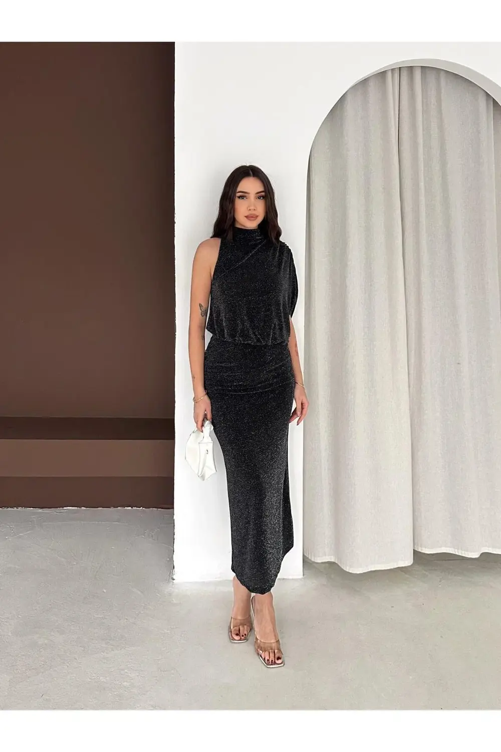 Metalik İpli Asimetrik Abiye Elbise