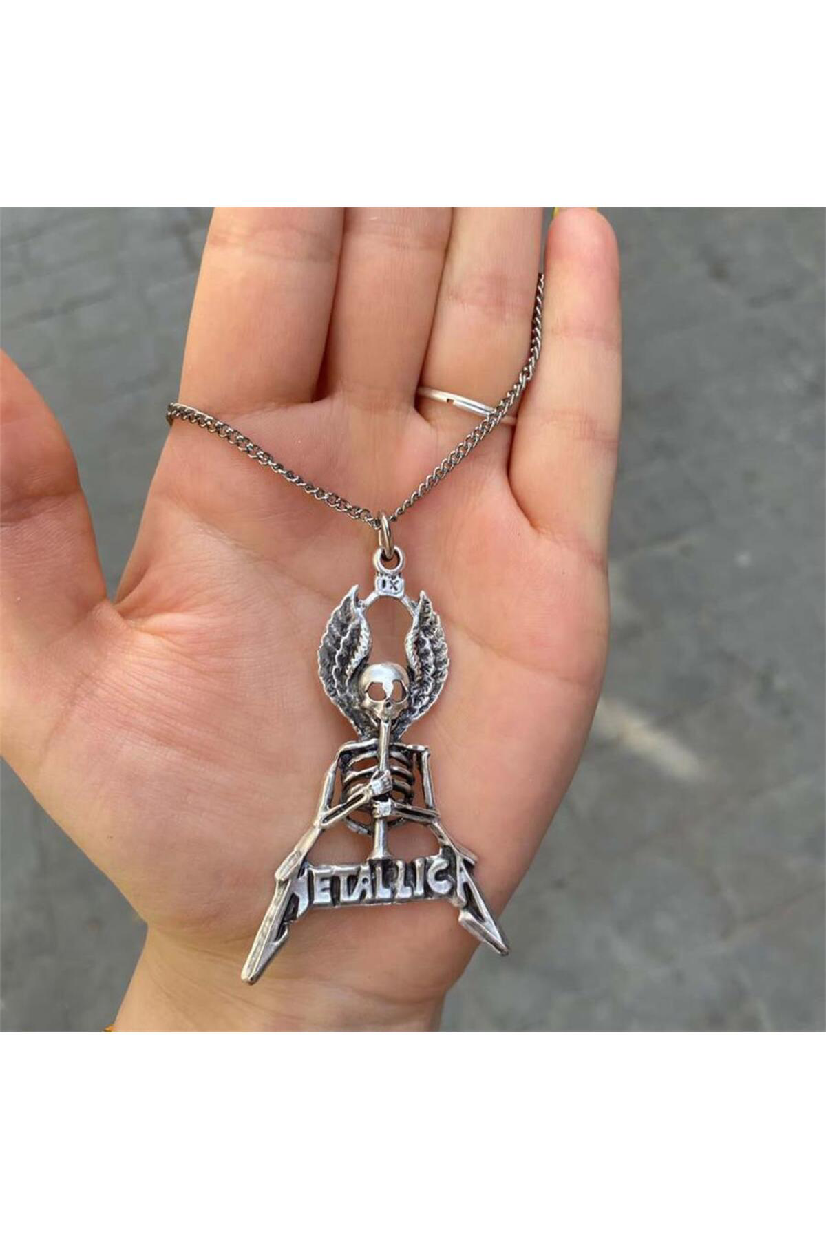 Metallica Winged Skeleton Kolye