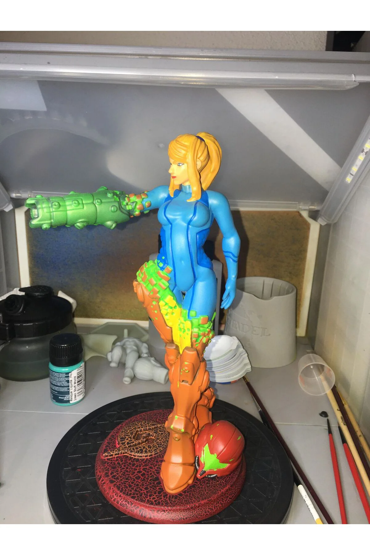 Metroid Samus Aran Figür Samusu Aran Obje Büyük Boy 25CM