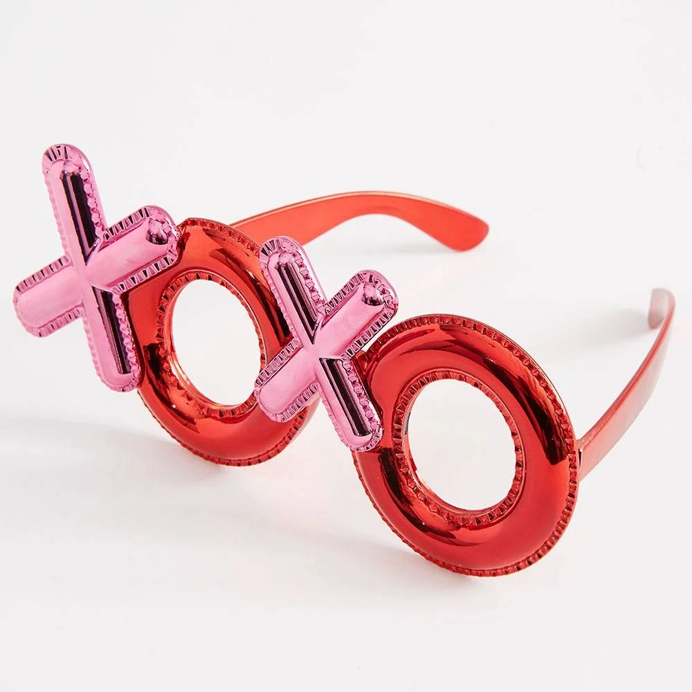 Mey İthalat® Kırmızı Renk Xoxo Yazılı Parti Gözlüğü 17x7 cm