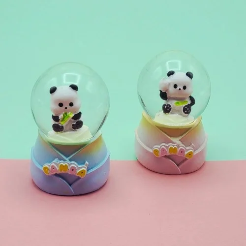 Mey İthalat®  Panda Tasarımlı Işıklı Küçük Boy Kar Küresi