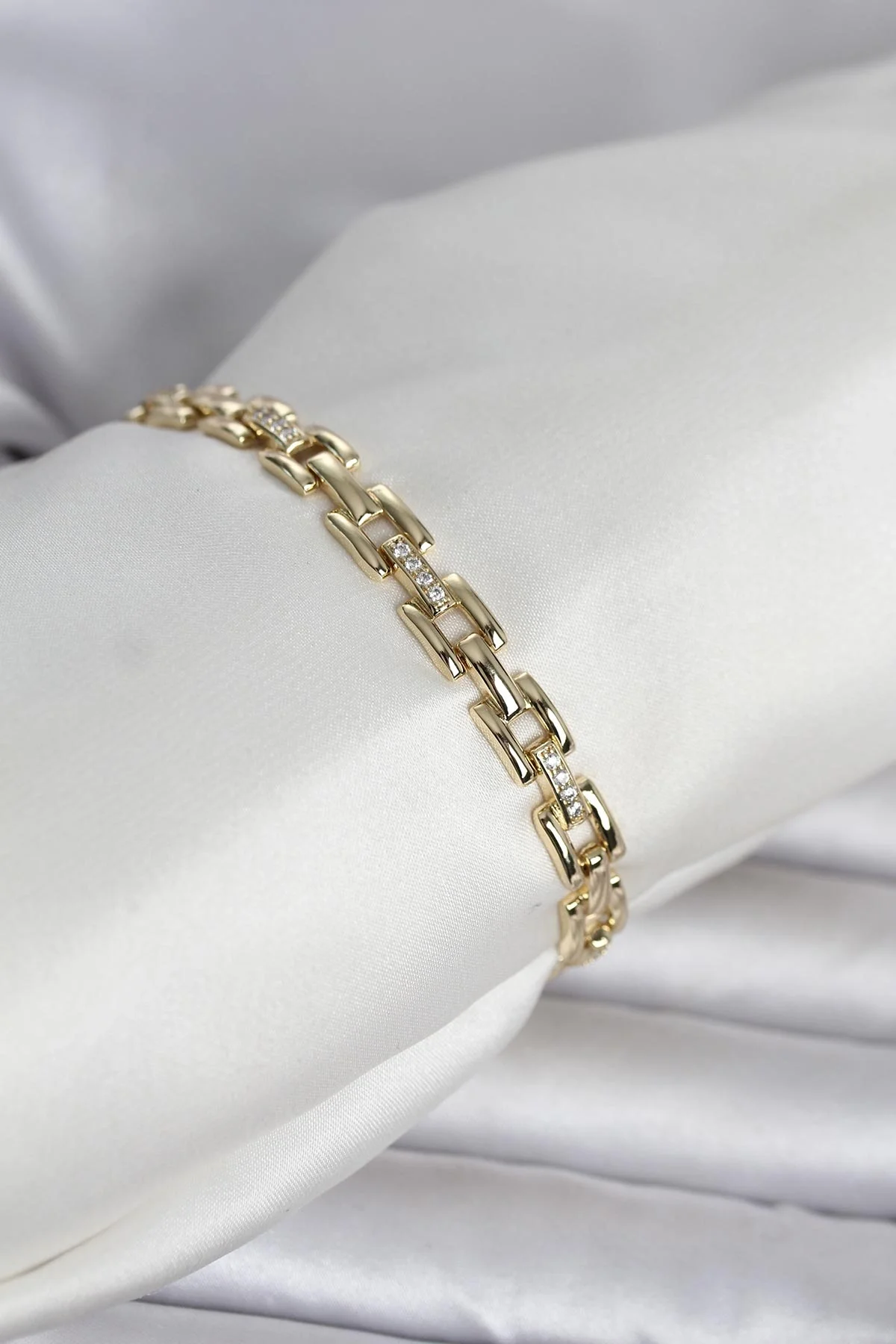 Mey İthalat® Xuping Zincir Model Gold Renk Kadın Bileklik