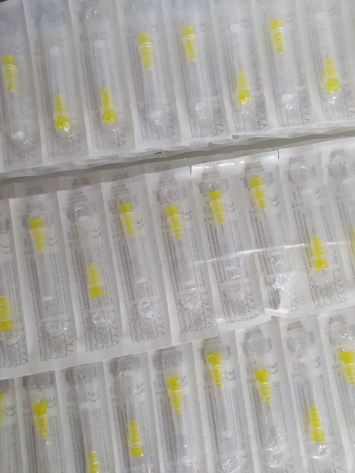 Mezoterapi iğnesi 4 mm steril sarı kısa iğne ucu Ref:81183 30g X 4 mm - 50 Adet Mezoterapi iğnesi 4 mm steril sarı kısa iğne ucu Ref:81183 30g X 4 mm - 50 Adet