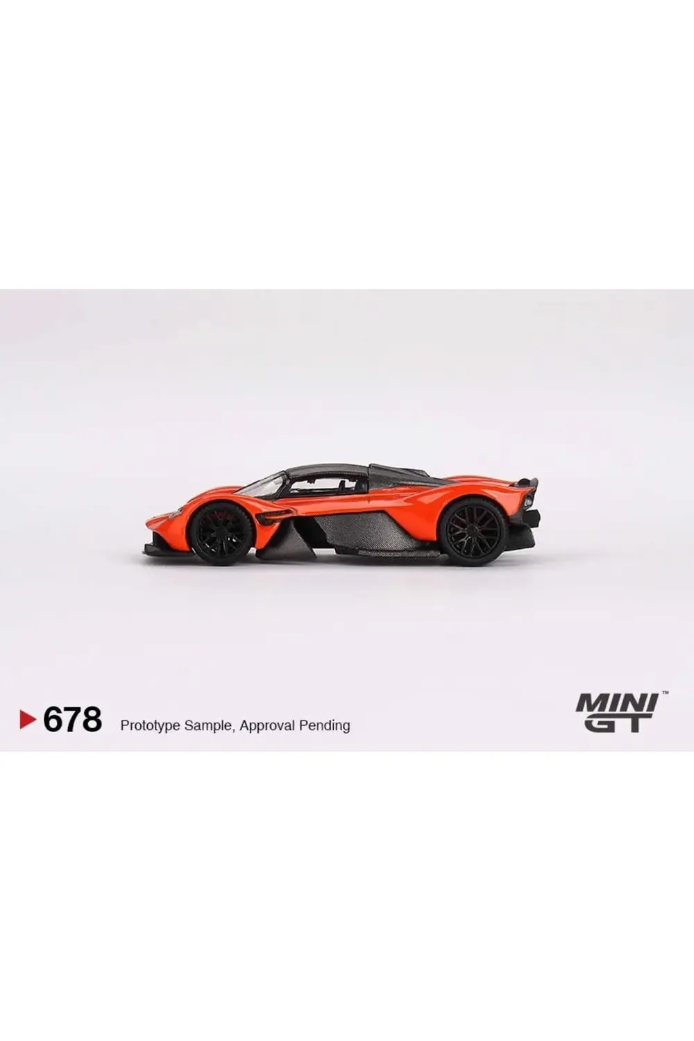 MGT00678 1/64 Aston Martin Valkyrie Maximum Orange GT