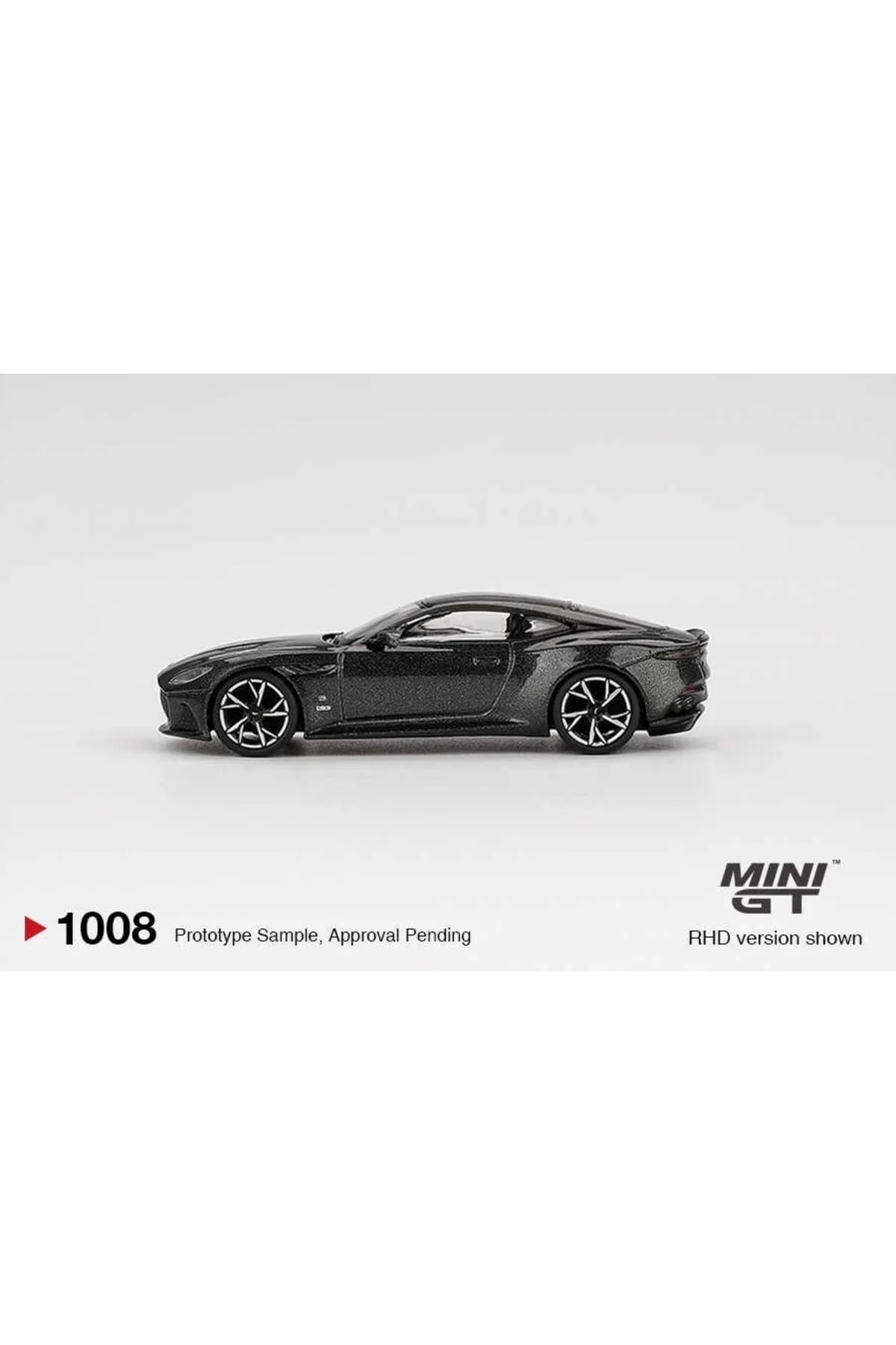 MGT01008 1/64 Aston Martin DBS 007 Edition MGT01008 1/64 Aston Martin DBS 007 Edition - Görsel 4