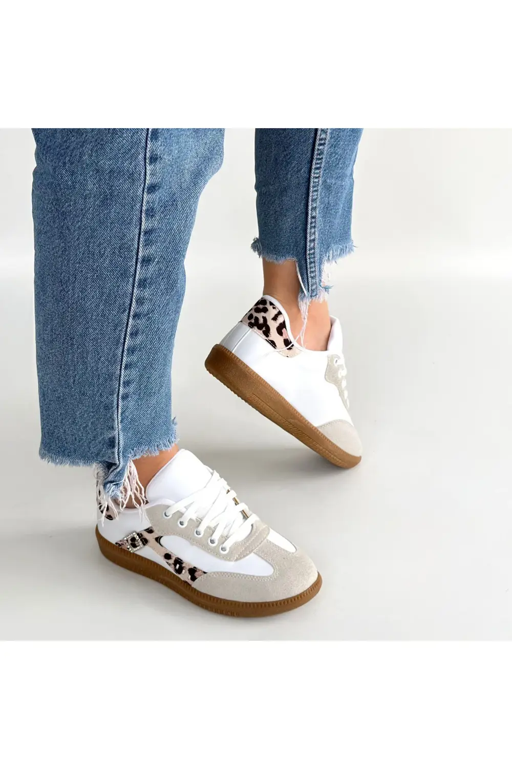 Mier Beyaz Cilt Bağcıklı Spor Ayakkabı