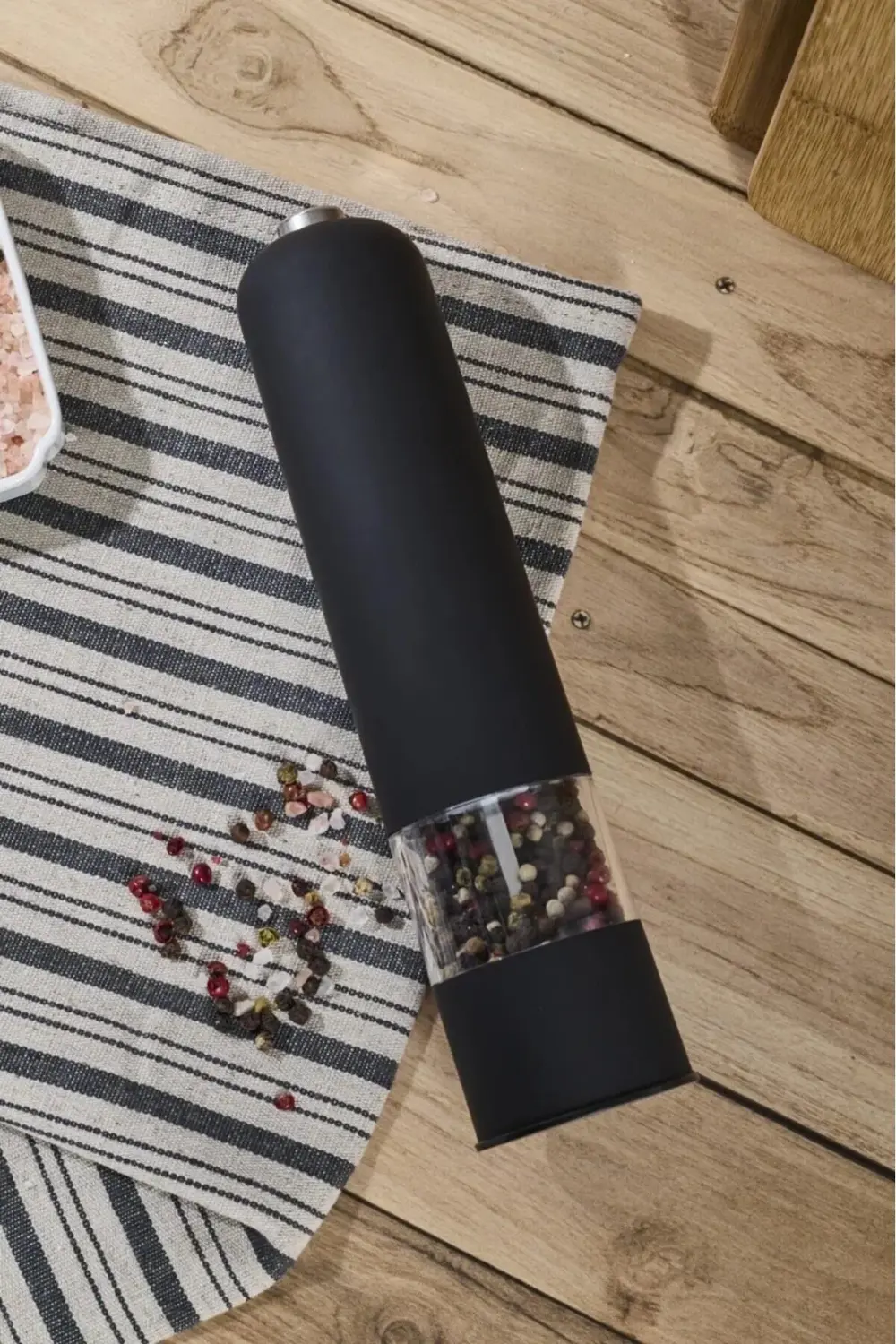 Millo Siyah Mat Pilli Işıklı Baharat Öğütücü Değirmen