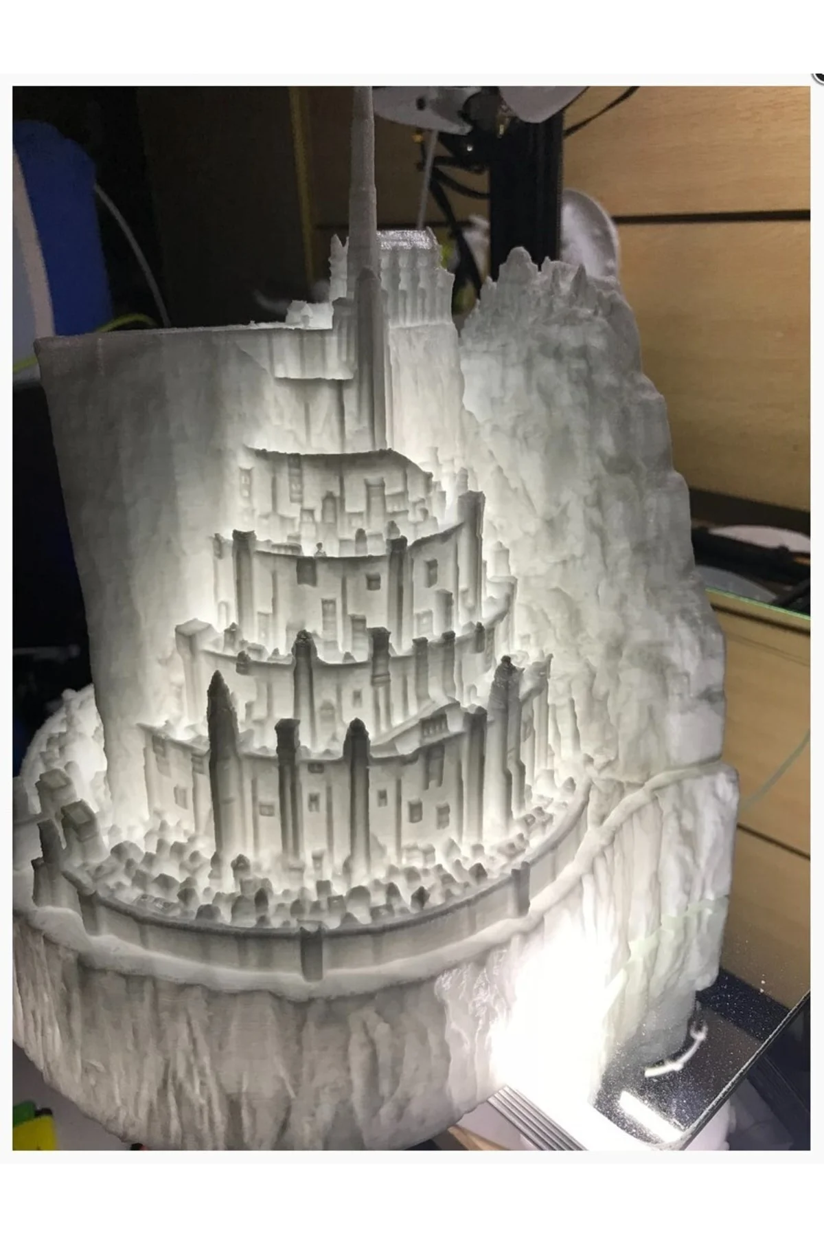 Minas Tirith Minyatürü Gece Lambası Dev Boy