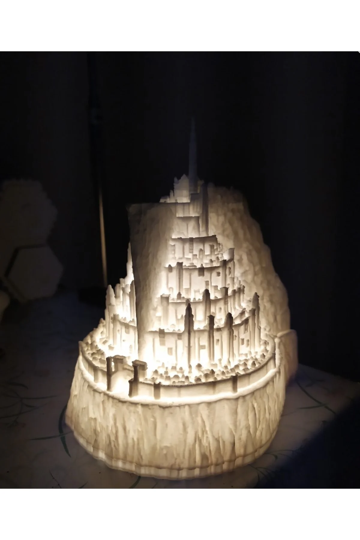 Minas Tirith Minyatürü Gece Lambası Dev Boy