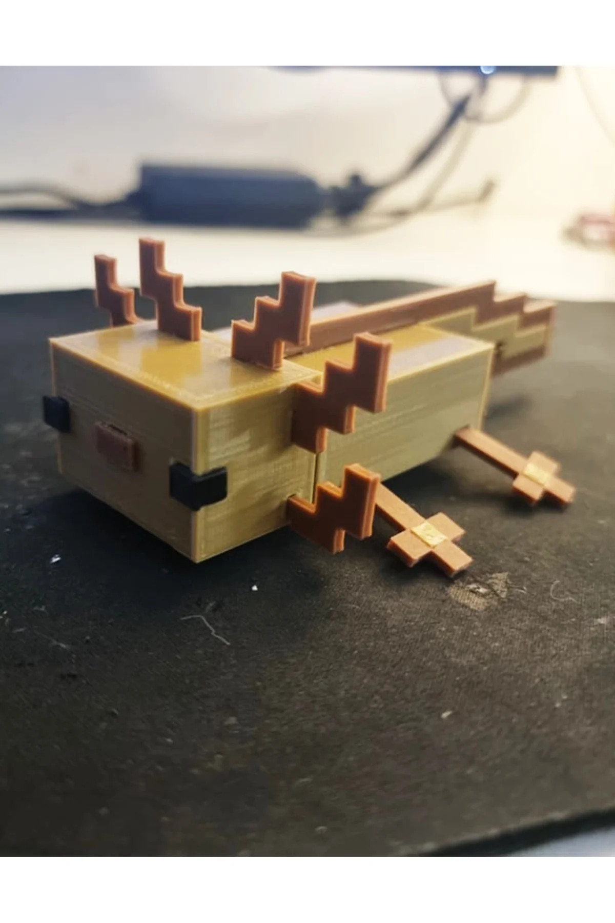 Minecraft Axolotl Boyalı Figür Minecraft Aksolotl Obje 15CM