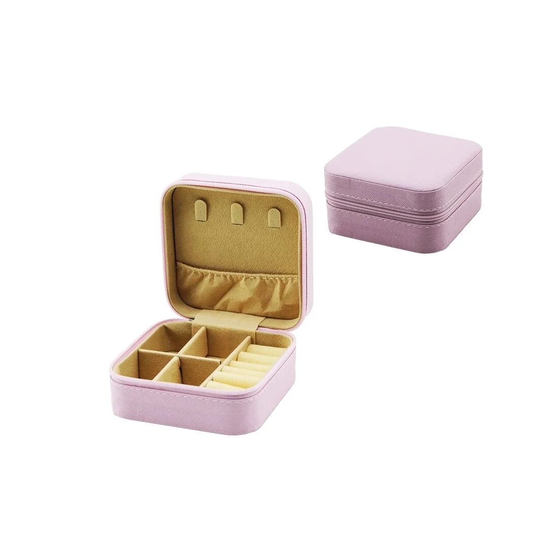 Mini Fermuarlı Takı Kutusu - Çanta Suni Deri 4 Bölme+6 Yüzüklük+3 Küpelik+file =10x10cm - Y:5cm Bx40 Fiyatı, Yorumları ve Özellikleri