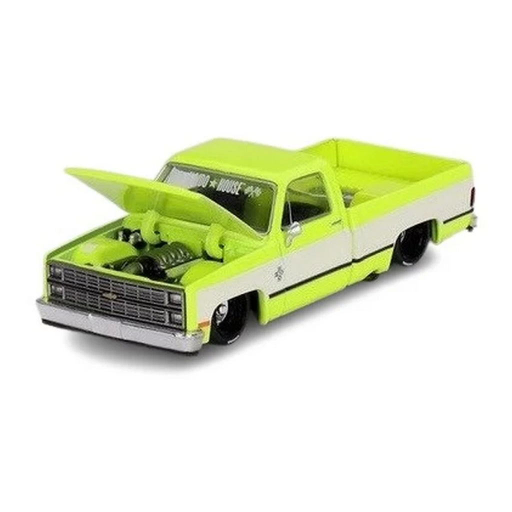 Mini GT 1/64 Chevrolet Silverado KAIDO Flo Yellow V1 Mini GT 1/64 Chevrolet Silverado KAIDO Flo Yellow V1