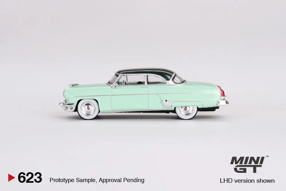 Mini GT Lincoln Capri 1954 Parklane Green / Bloomfield Green 623