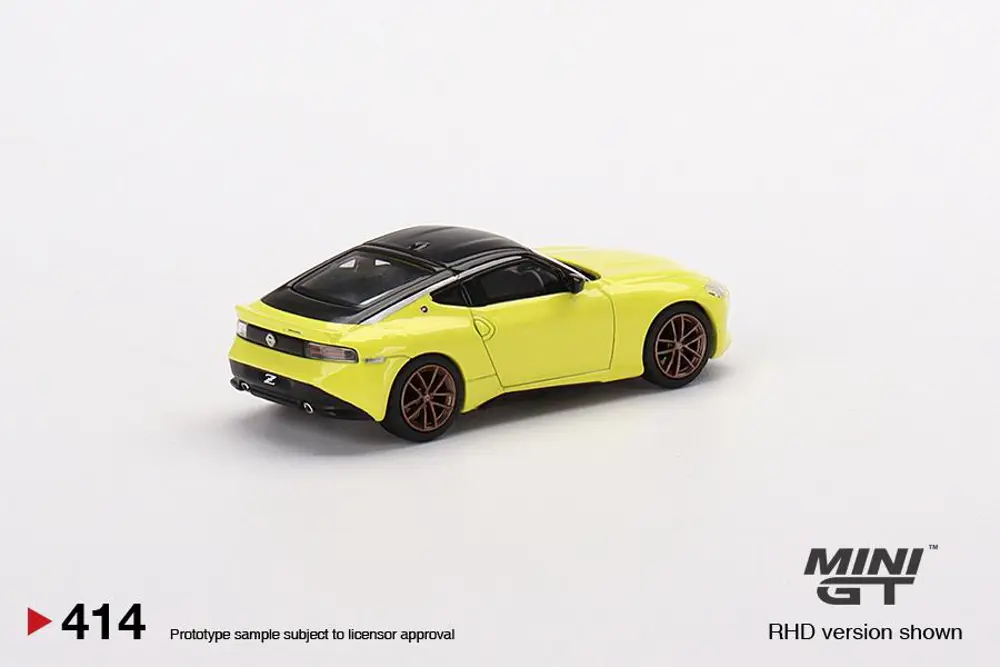 Mini GT Nissan Fairlady Z - 414