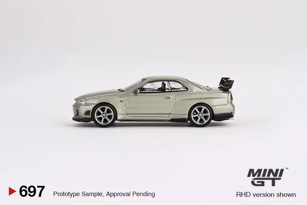 Mini GT Nissan Skyline GT-R (R34) Tommykaira R-z Millenium Jade 6