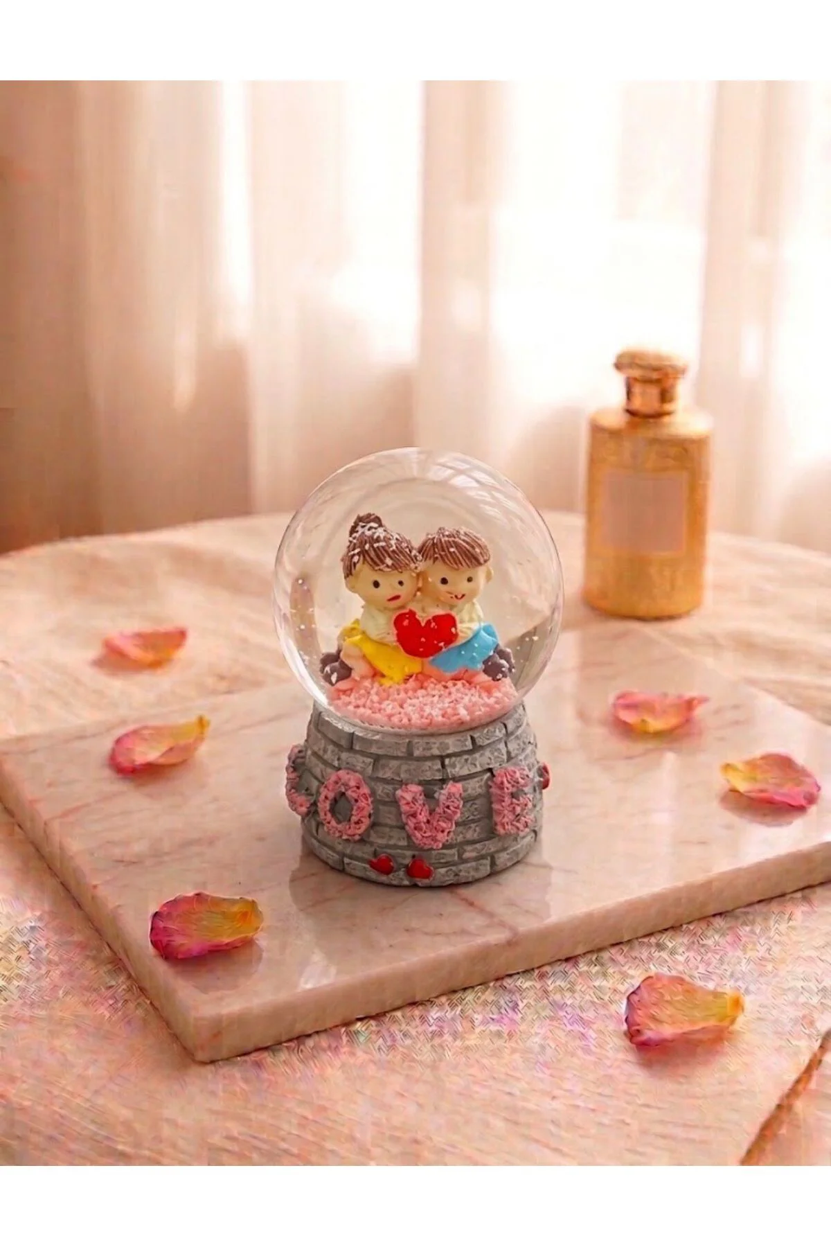 Mini Işıklı Love Tasarımlı Kar Küresi Fiyatı, Yorumları ve Özellikleri
