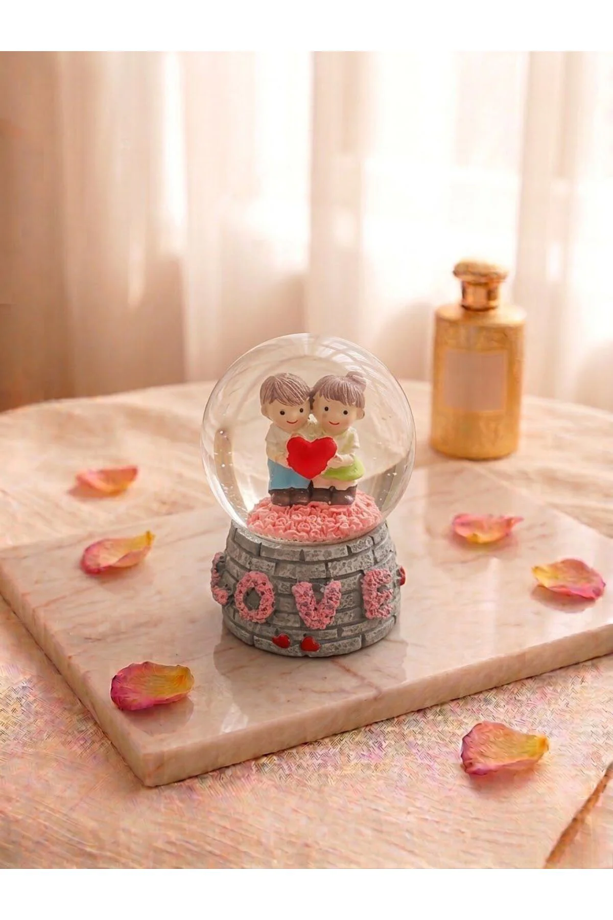 Mini Işıklı Love Tasarımlı Kar Küresi Fiyatı, Yorumları ve Özellikleri