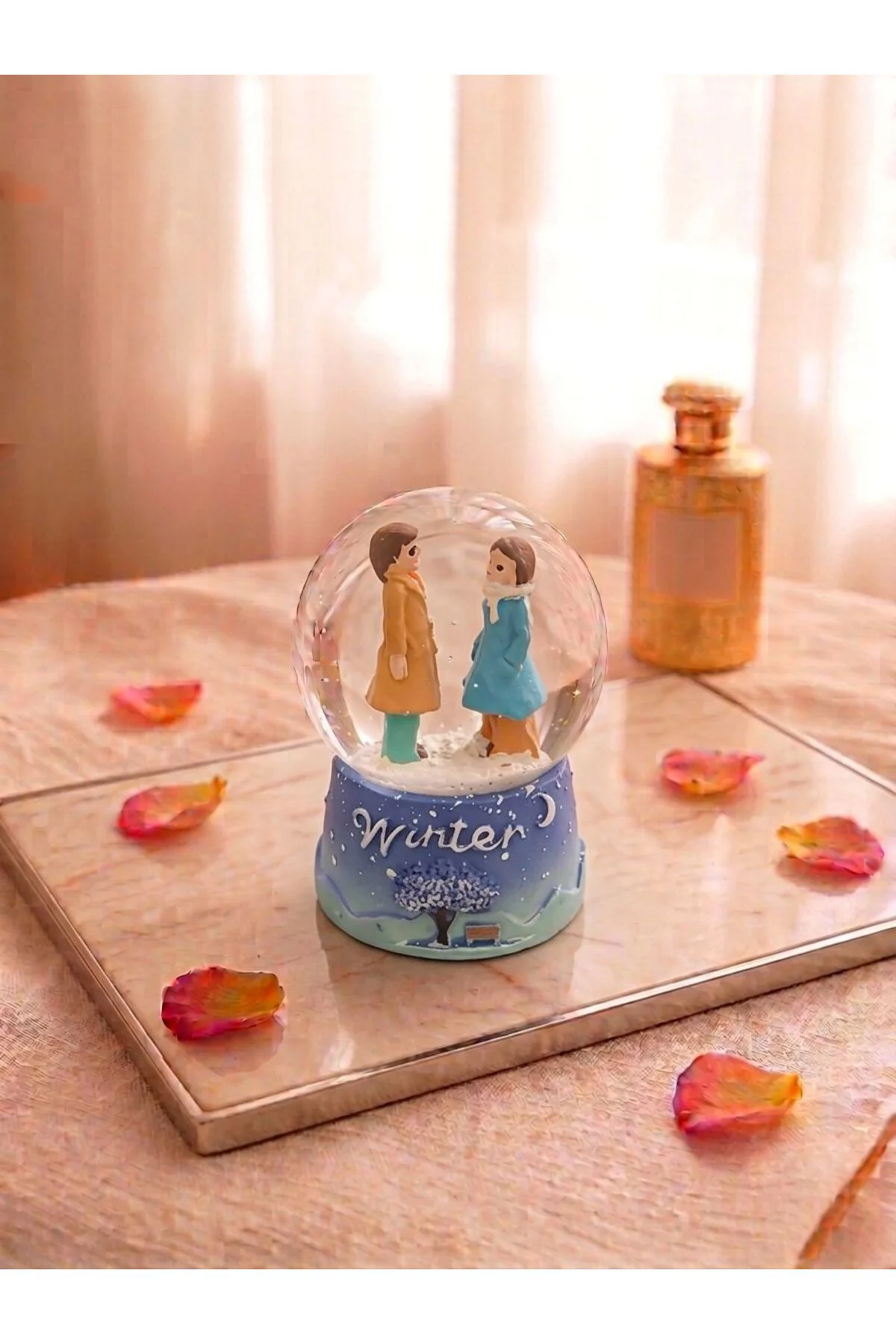 Mini Işıklı Winter Temalı Kar Küresi Fiyatı, Yorumları ve Özellikleri