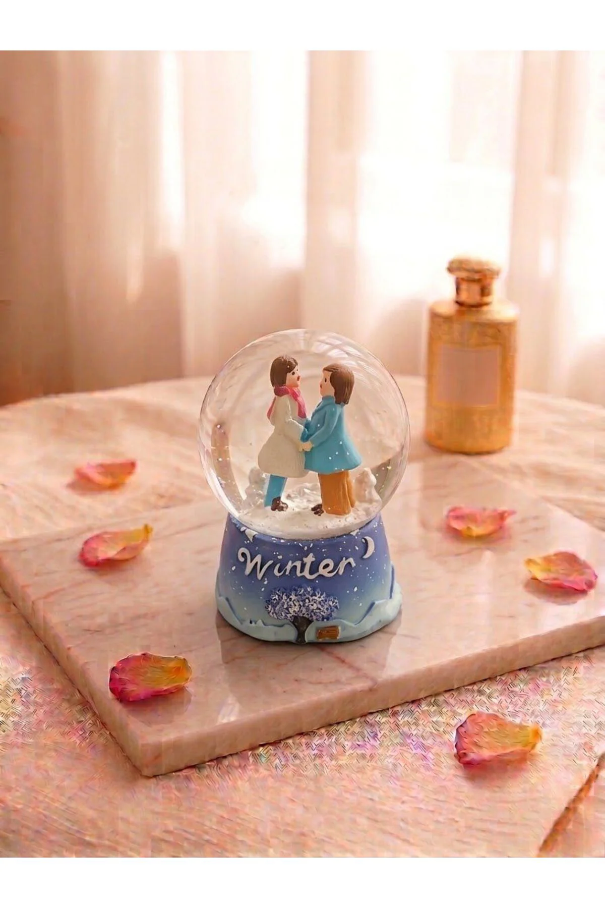 Mini Işıklı Winter Temalı Kar Küresi Fiyatı, Yorumları ve Özellikleri