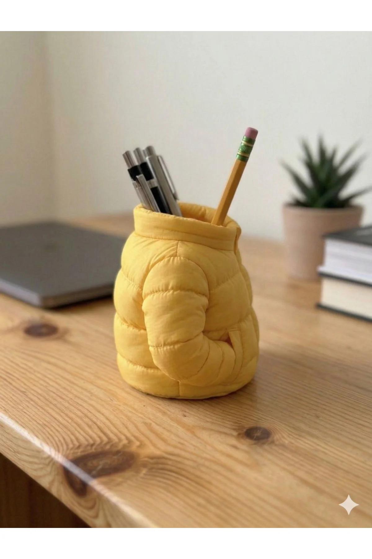 Mini Mont Figürlü Kalemlik Masaüstü Hediyelik Kalemlik Figürlü Ka
