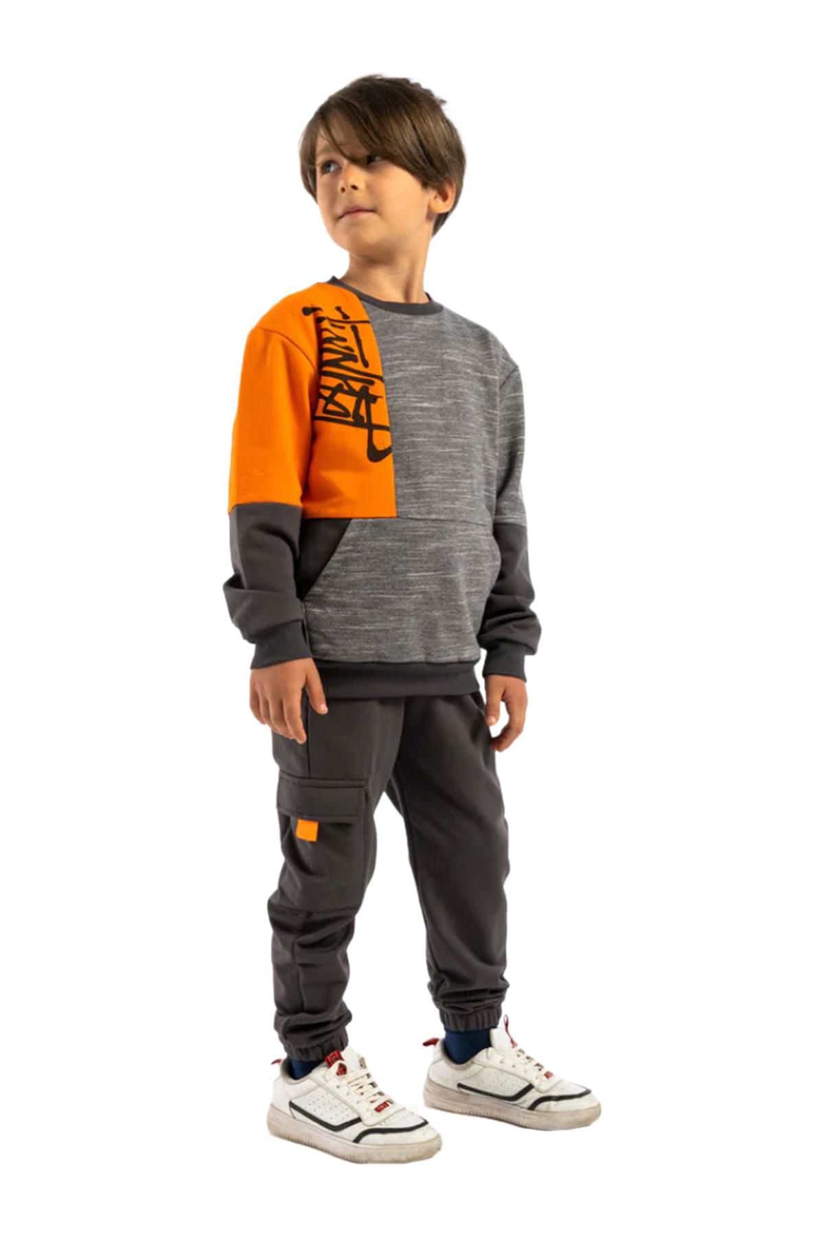 Dear Enika Miniloox Erkek Bebek Kanguru Cepli Gri Çocuk Eşofman Takımı Dear Enika Miniloox Erkek Bebek Kanguru Cepli Gri Çocuk Eşofman Takımı