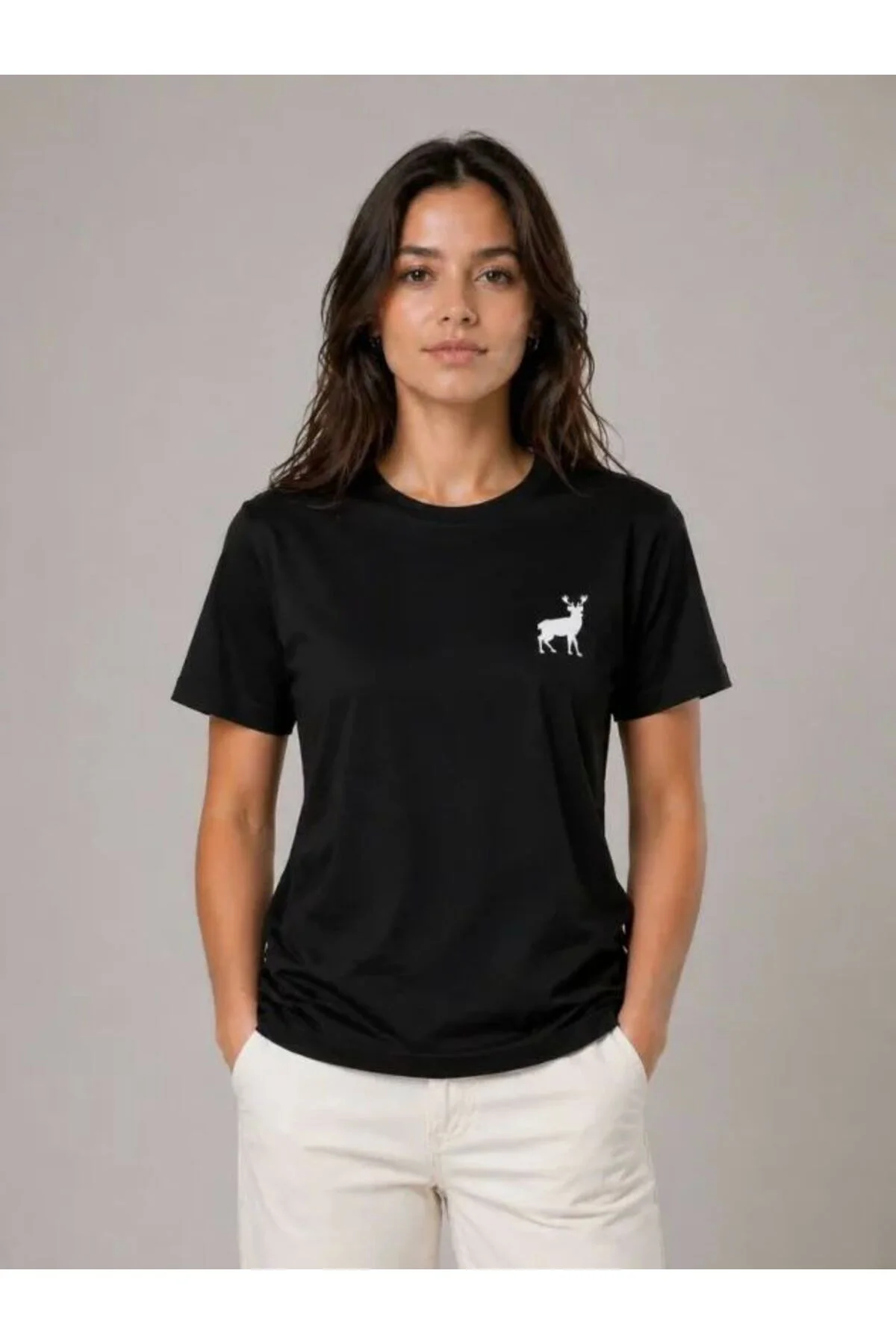 Minimal Geyik Logolu Tişört Bisiklet Yaka Kısa Kol Yazlık T-Shirt