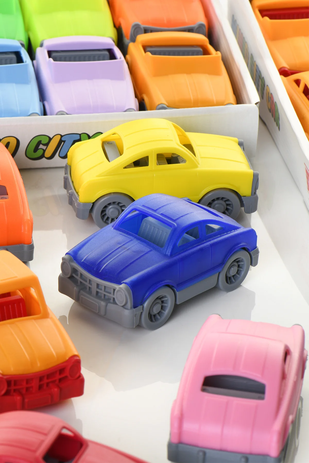 MINIQ CITY CAR SARI KIRMIZI MIX 4’LÜ SET OYUNCAK ARABA