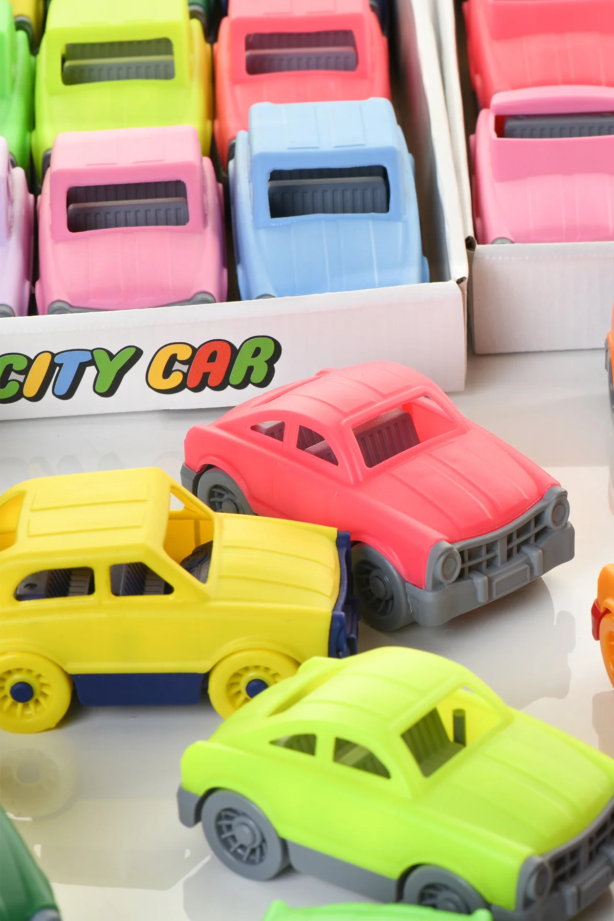 MINIQ CITY CAR SARI KIRMIZI MIX 4’LÜ SET OYUNCAK ARABA