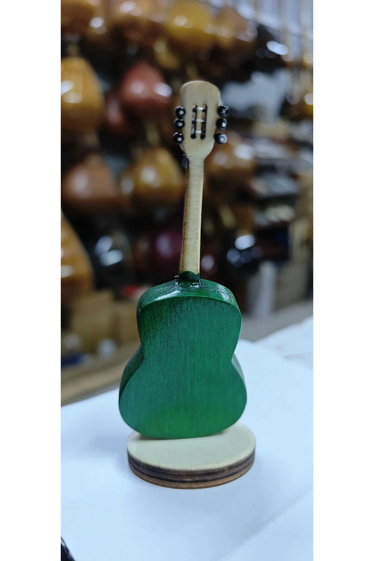 Minyatür Masa Üstü Hediyelik Gitar - Görsel 2