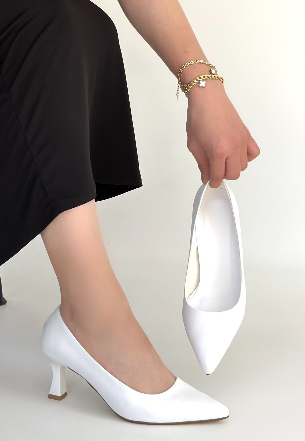 Mırta Beyaz Cilt Topuklu Ayakkabı
