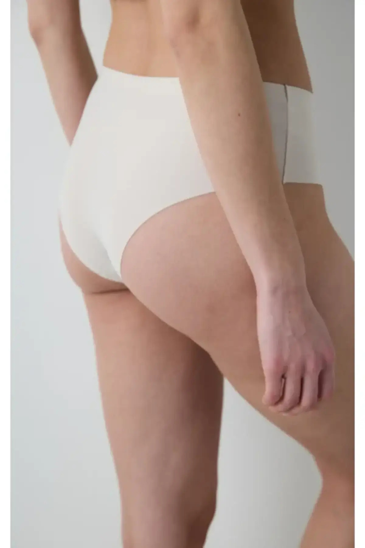 MissAyza 1051 LAZER KESİM İZ YAPMAZ A KALİTE BATO KÜLOT 6'LI AVAN