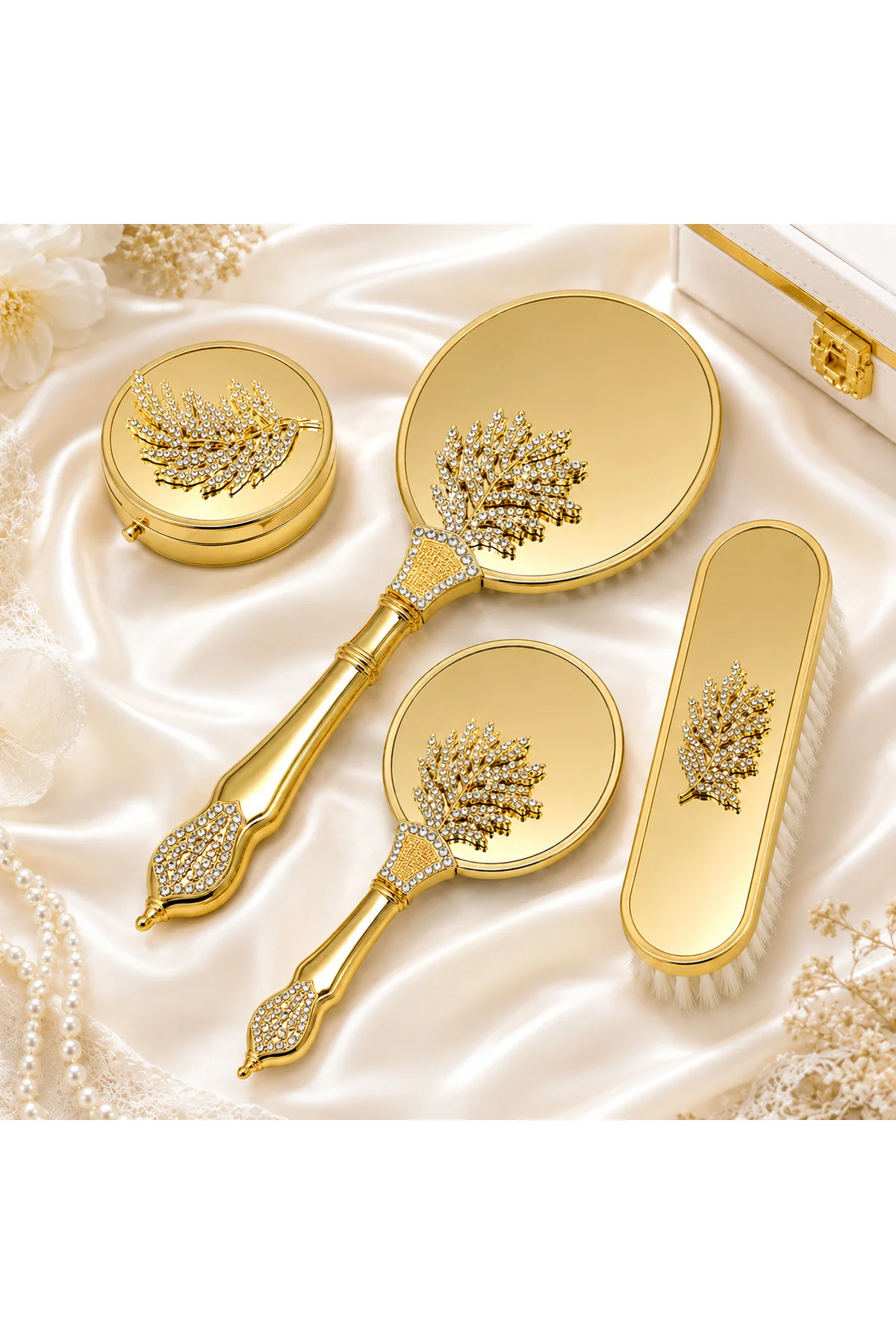 MissAyza Gold Yaprak Desenli Taş İşlemeli Gelin Hazırlık Seti, Çe MissAyza Gold Yaprak Desenli Taş İşlemeli Gelin Hazırlık Seti, Çe