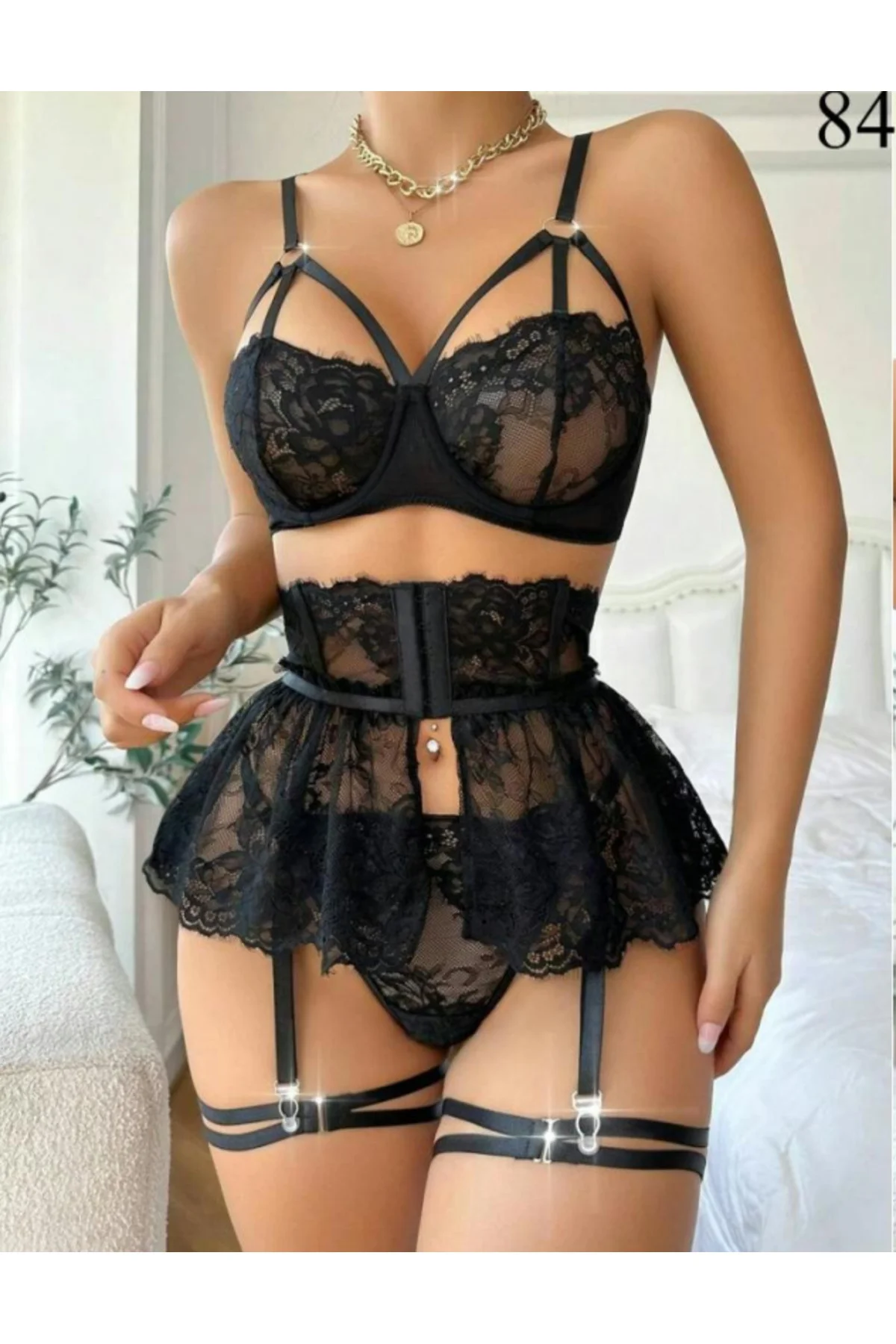 MissAyza Siyah Dantel İşlemeli Jartiyerli Fantazi Takım - Şeritli Büstiyer Seti MissAyza Siyah Dantel İşlemeli Jartiyerli Fantazi Takım - Şeritli Büstiyer Seti Fiyatı, Yorumları ve Özellikleri