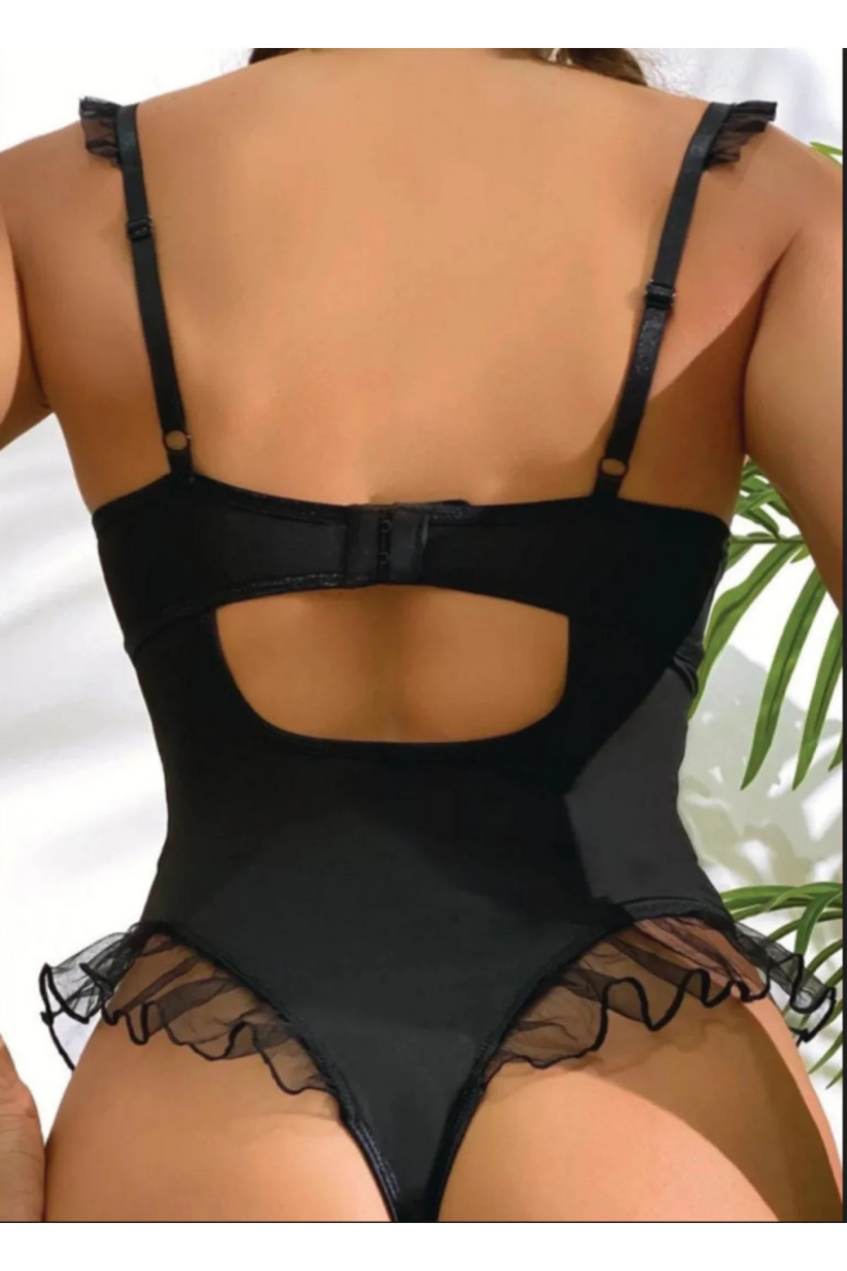MissAyza Siyah Saten Bağcıklı Body - Fırfır Detaylı ve Transparan