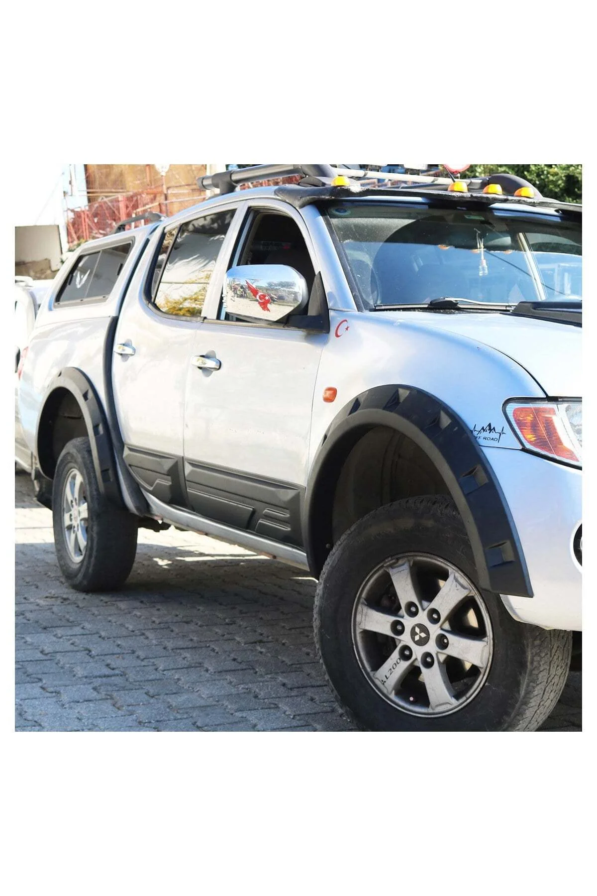 Mitsubishi L200 2007-2014 Uyumlu Çamurluk Dodik Seti 4 Parça ABS Mat Siyah Mitsubishi L200 2007-2014 Uyumlu Çamurluk Dodik Seti 4 Parça ABS Mat Siyah