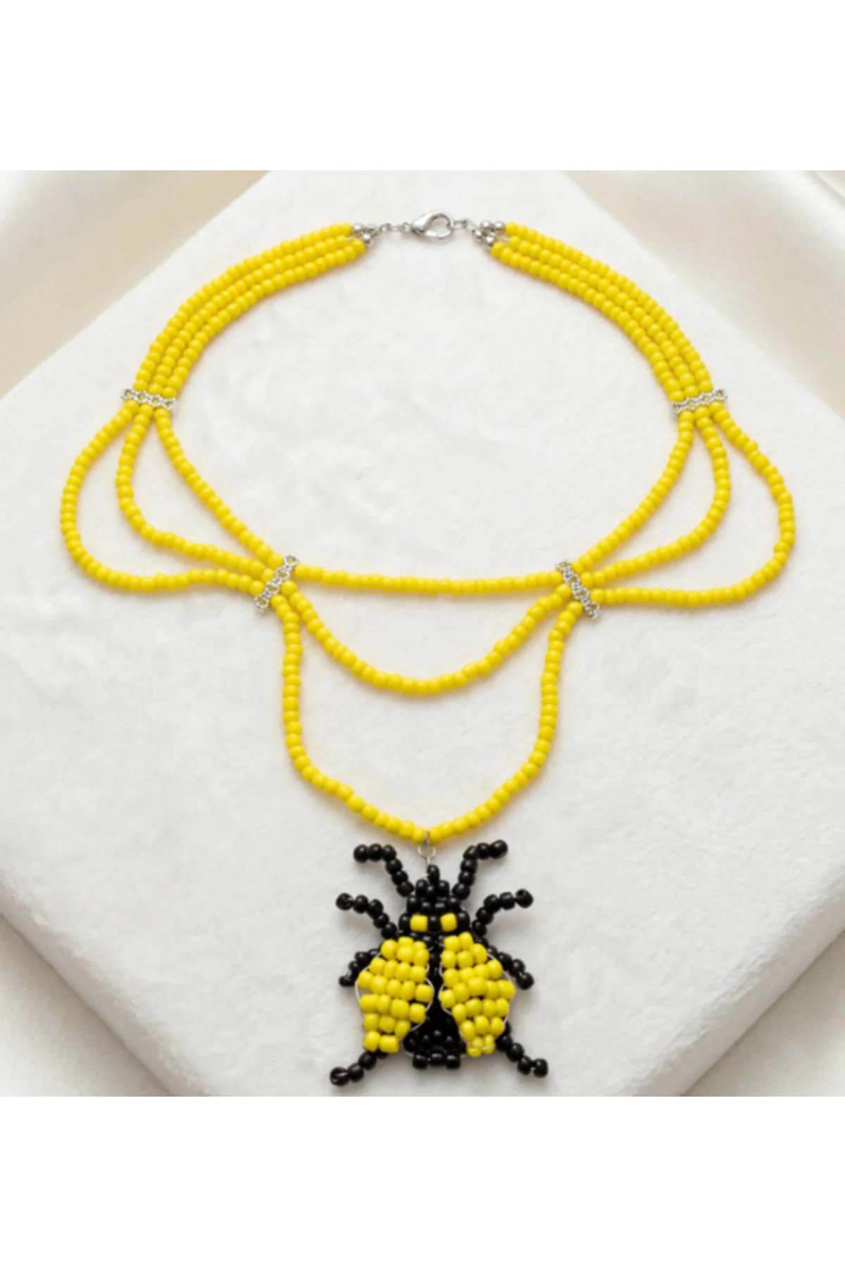 MK Design Jewelry Sarı Siyah Uğur Böceği Kolye MK Design Jewelry Sarı Siyah Uğur Böceği Kolye