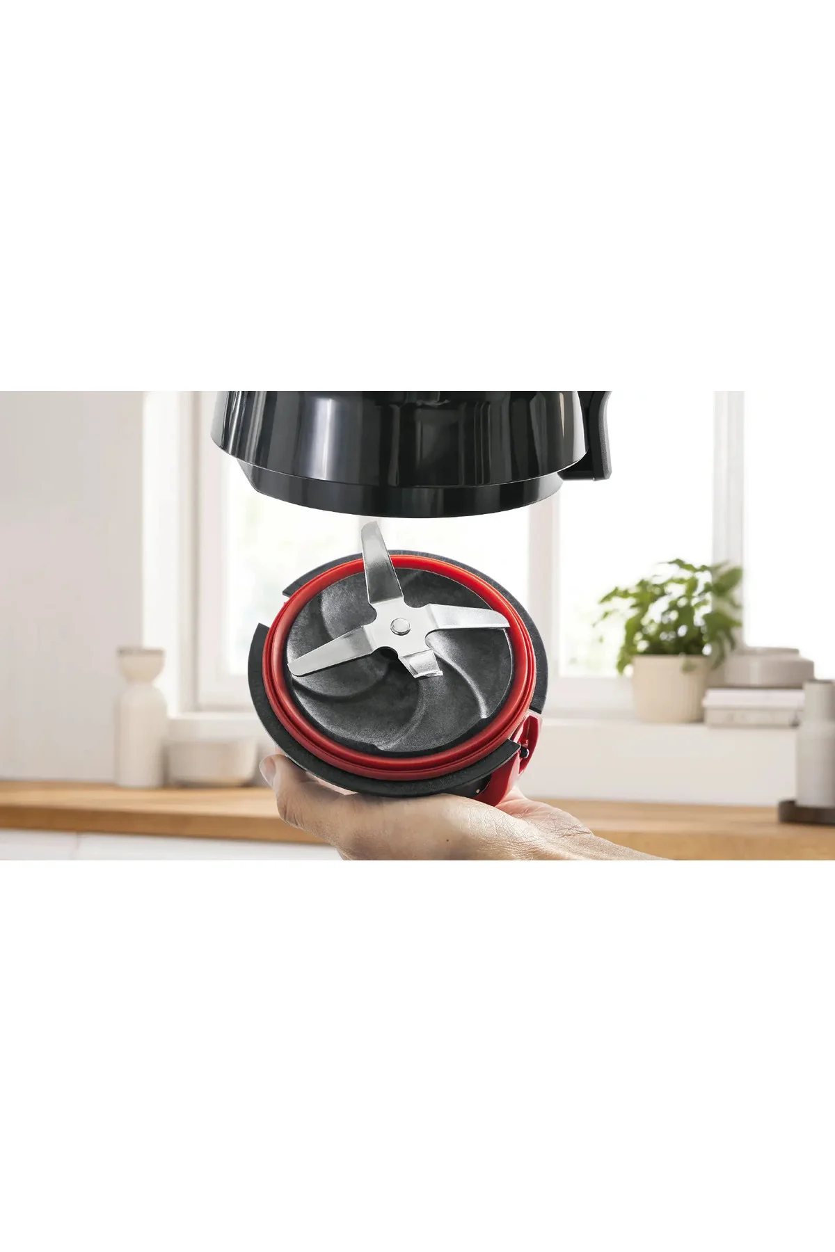 MMB6172S Vitapower Serie 4 1200 W Gümüş