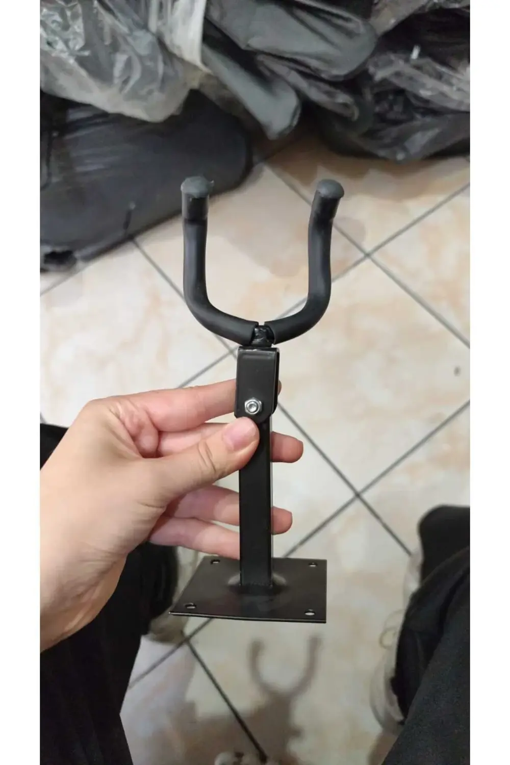 MNT0125 Gitar Duvar Askısı Standı Aparatı (Dübel Vida Hediyeli)