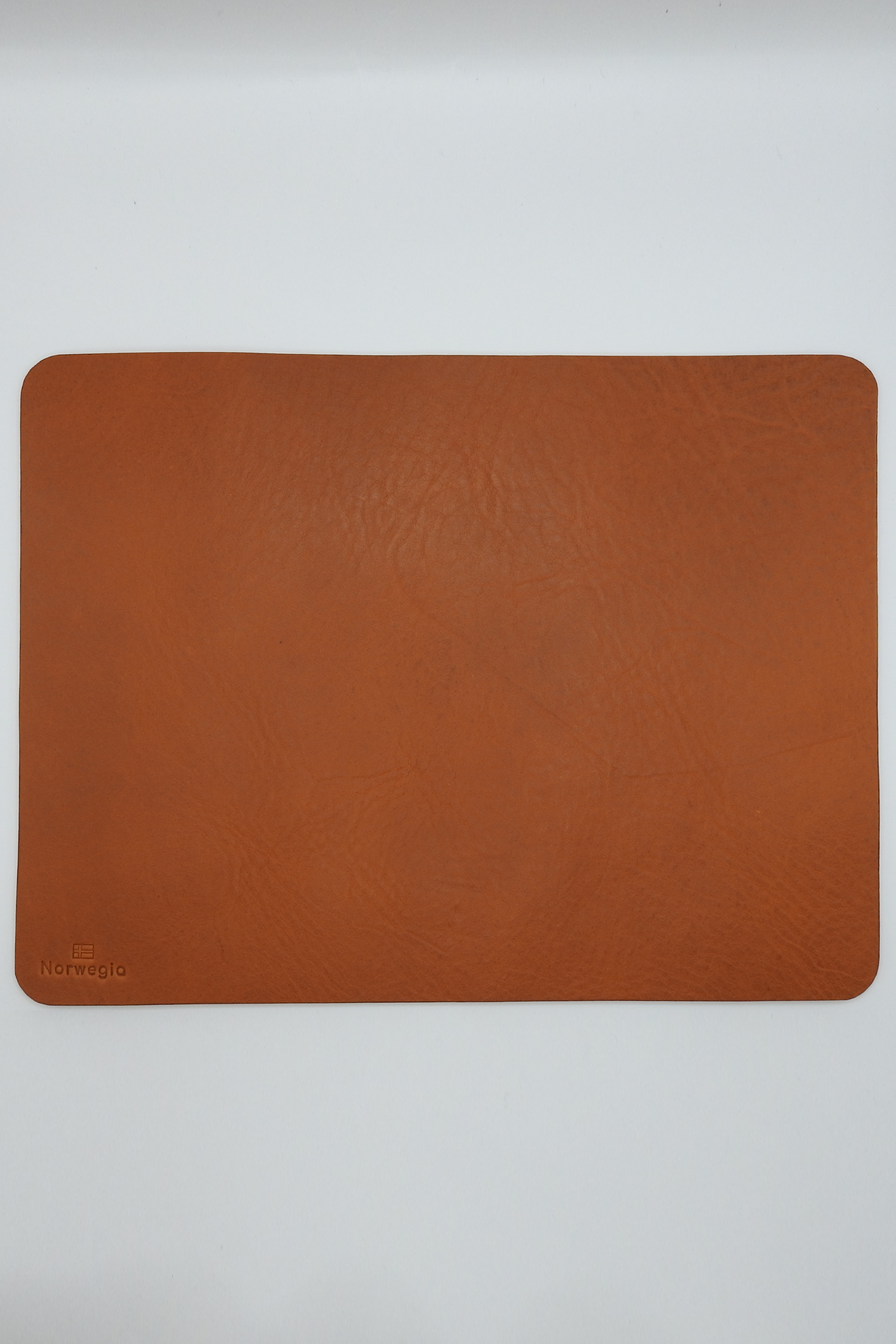 Norwegia Möbel - Mouse Pad - Yumuşak Tutumlu %100 Milled Dana Derisi - Camel