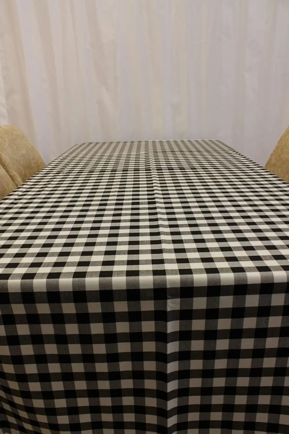 modaflux Beyaz Renk Kare Desenli Full Akrilik Dokuma Masa Örtüsü