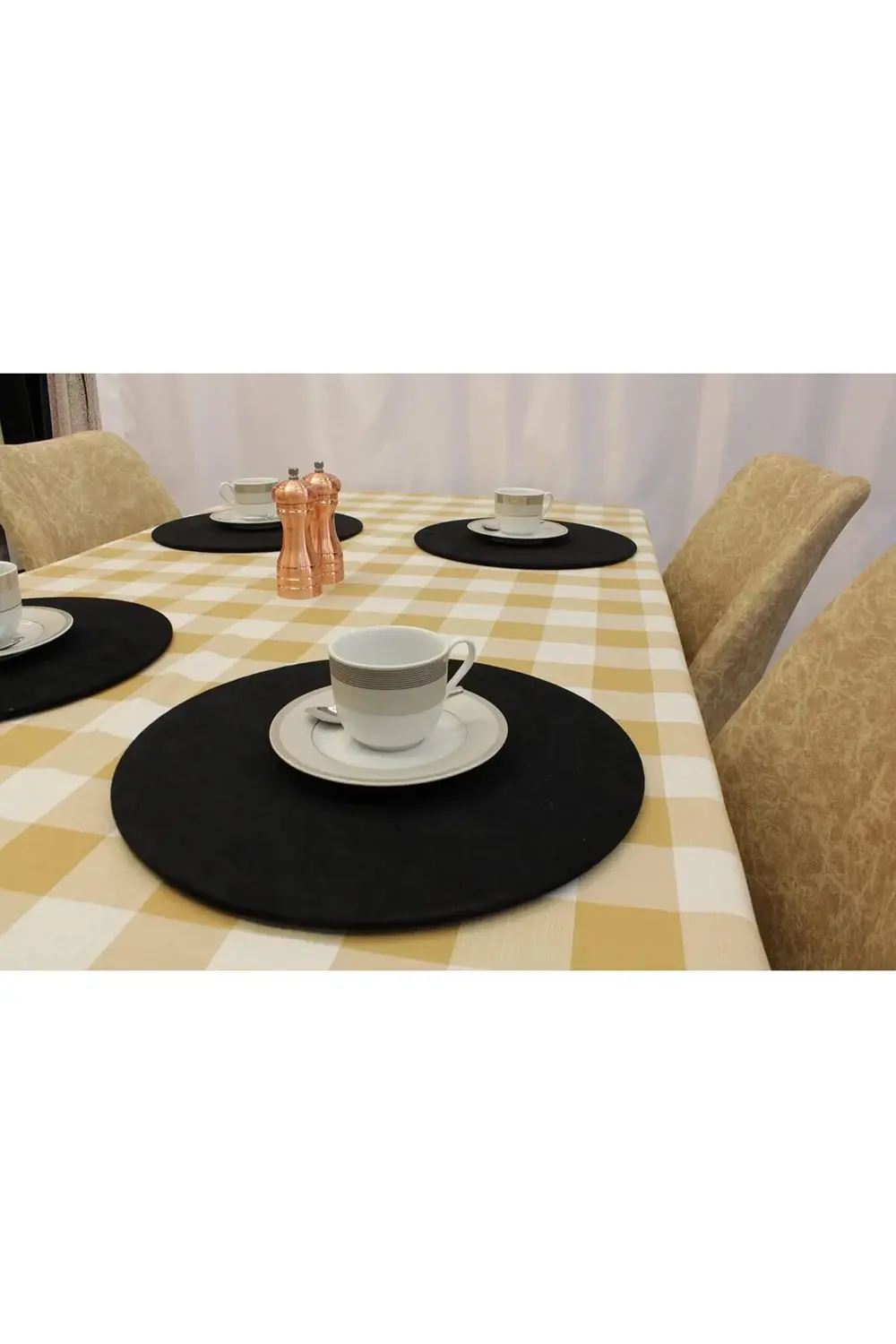 modaflux Renk Kare Desenli Full Akrilik Dokuma Masa Örtüsü 150x22