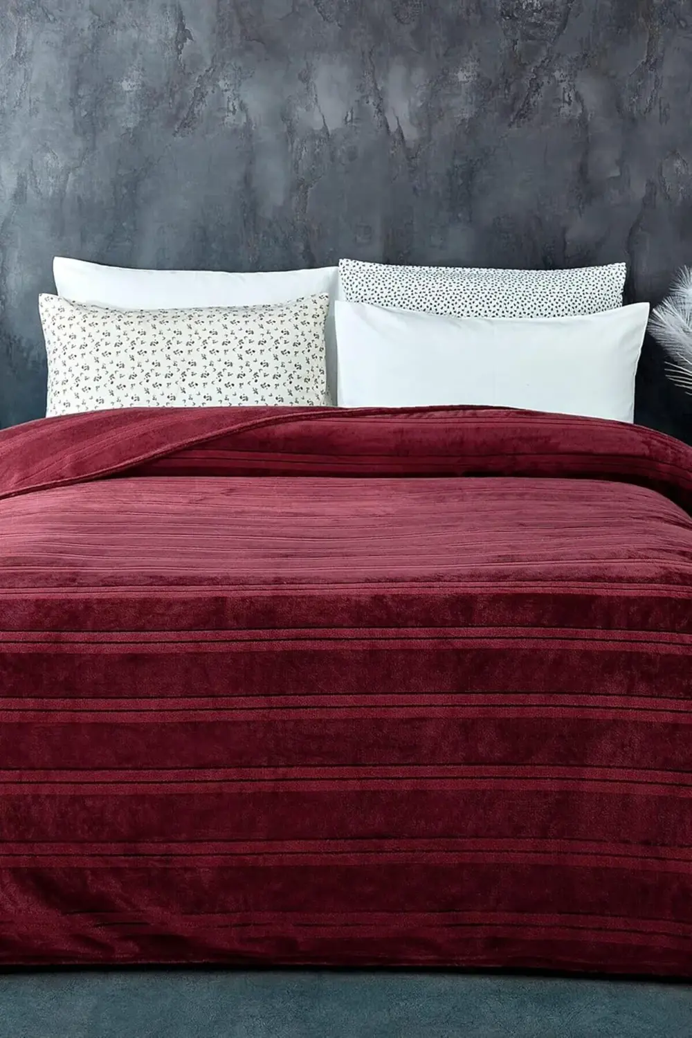 modaflux Yumuşak Tek Kişilik Battaniye 150x230 cm Kırmızı polynov